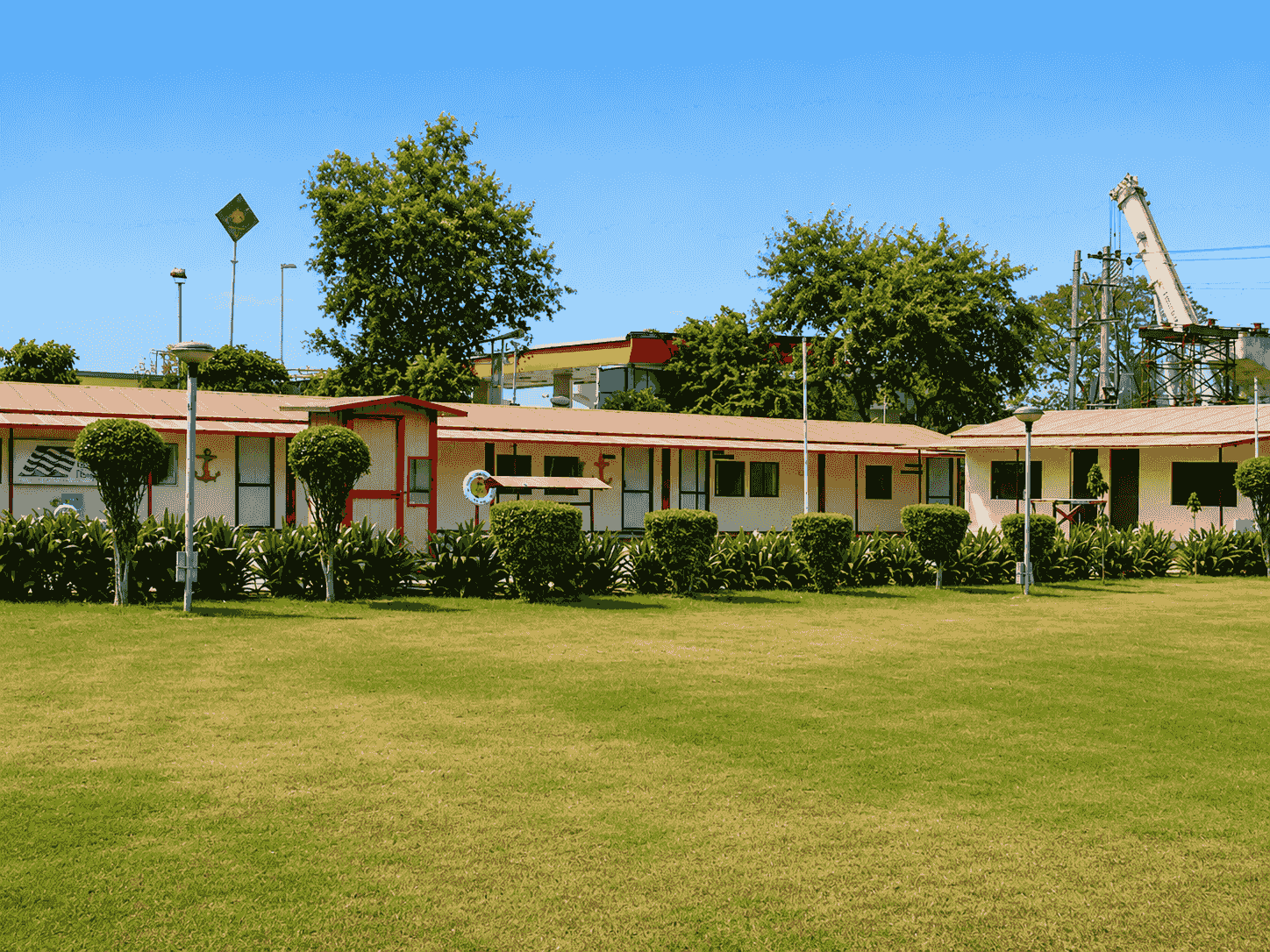 Multi-block prefab site township with accommodation and welfare blocks